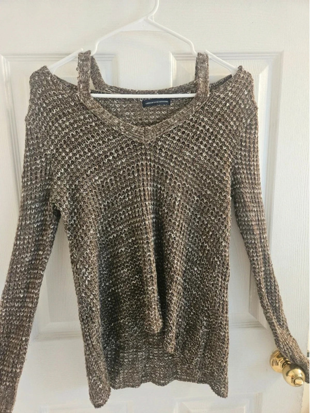 American Eagle Outfitters Women's Medium Cold Shoulder Knit Sweater Asymmetrical